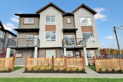 14-17155 79a Avenue  Surrey, BC V0V 0V0