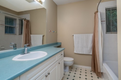 35974 Regal Parkway, Abbotsford, BC 