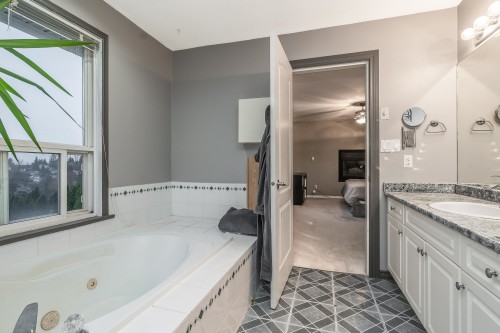 35974 Regal Parkway, Abbotsford, BC 