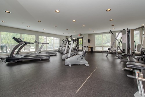 15988 26 Avenue, Surrey, BC 