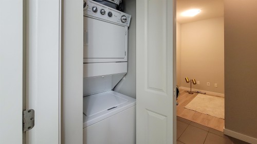 15988 26 Avenue, Surrey, BC 