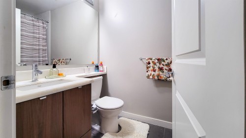 15988 26 Avenue, Surrey, BC 