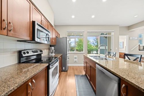 20-6036 164 Street, Surrey, BC 