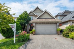 7227 199a Street  Langley, BC V2Y 3J2