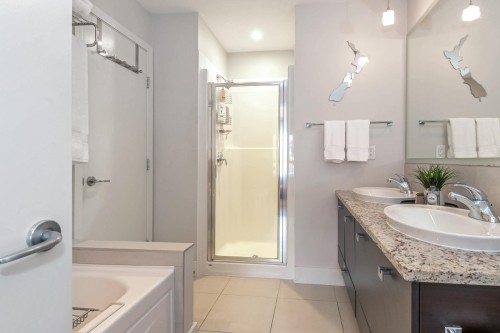 72-6671 121 Street, Surrey, BC 