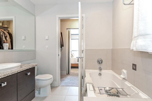 72-6671 121 Street, Surrey, BC 