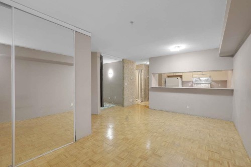 308-10533 University Drive, Surrey, BC 