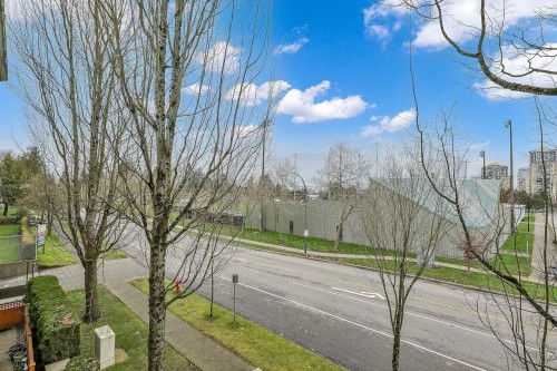 308-10533 University Drive, Surrey, BC 