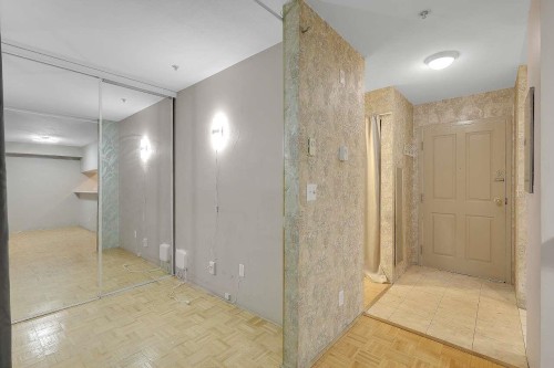 308-10533 University Drive, Surrey, BC 