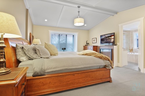 266 174A Street W, Surrey, BC 