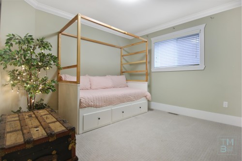 266 174A Street W, Surrey, BC 