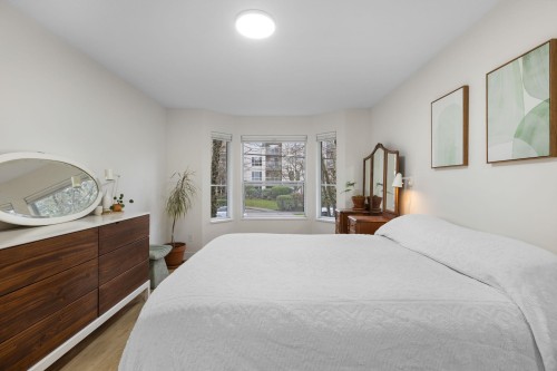 104-20177 54A Avenue, Langley, BC 