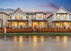 20522 76 Avenue  Langley, BC V2Y 3S8