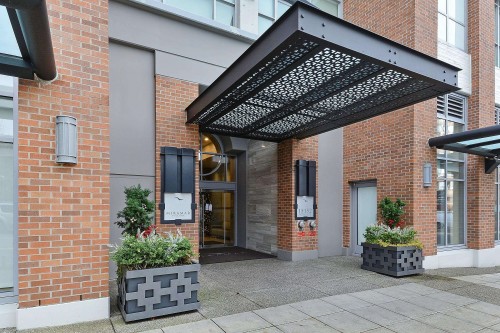 1207-15152 Russell Avenue, White Rock, BC 