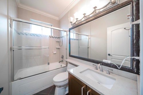 14065 102A Avenue, Surrey, BC 