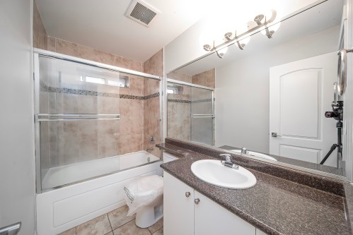 14065 102A Avenue, Surrey, BC 