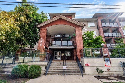 216-5516 198 Street, Langley, BC 