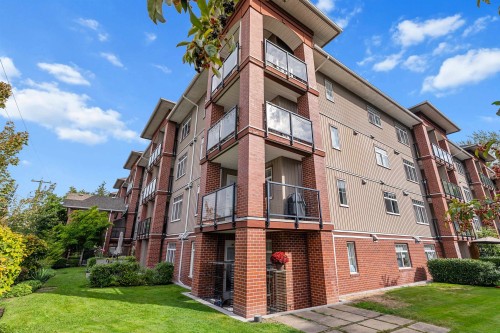 216-5516 198 Street, Langley, BC 