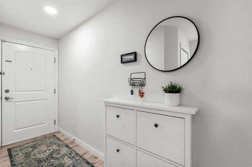 216-5516 198 Street, Langley, BC 