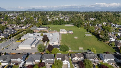 27229 27 Avenue, Langley, BC 