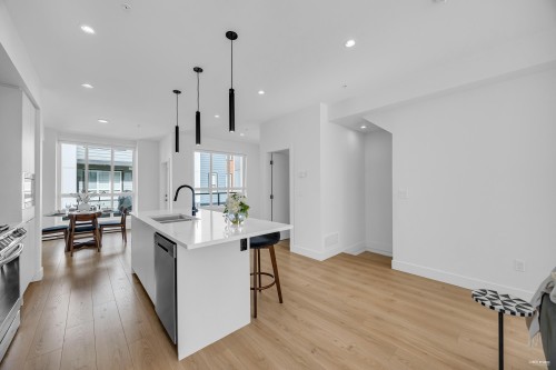 31-7670 207 Street, Langley, BC 