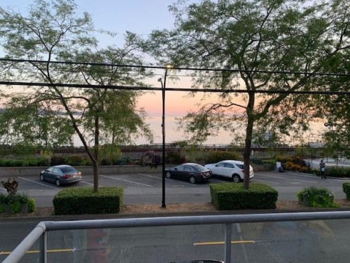 #201-15549 Marine Drive, White Rock, BC 