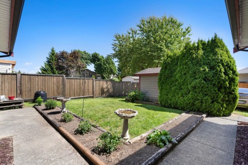 18768 64 Avenue, Surrey, BC 