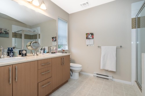 37-8385 Delsom Way, Delta, BC 