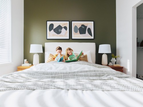 211-15730 Fraser Highway, Surrey, BC 