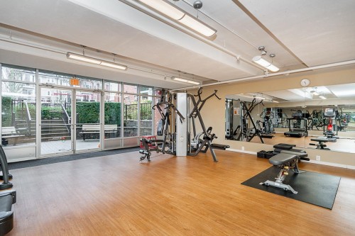 75-20738 84 Avenue, Langley, BC 