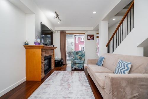 75-20738 84 Avenue, Langley, BC 