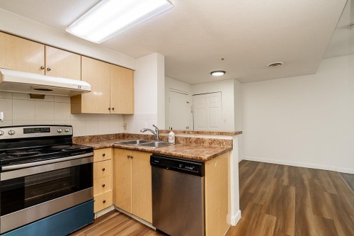 210-9278 120, Surrey, BC 