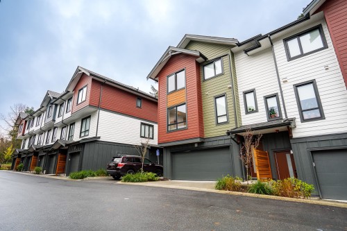 13-10527 155 Street, Surrey, BC 