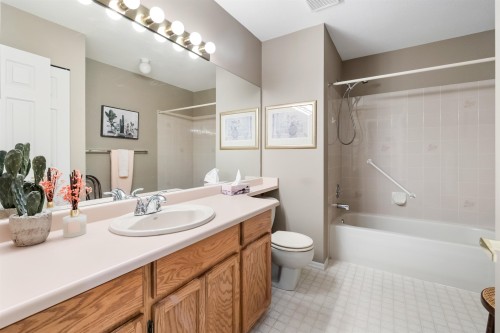 10-8889 212 Street, Langley, BC 