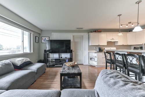 2561 Ross Road, Abbotsford, BC 