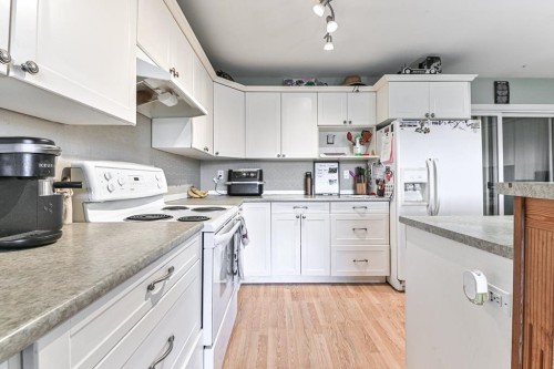 2561 Ross Road, Abbotsford, BC 