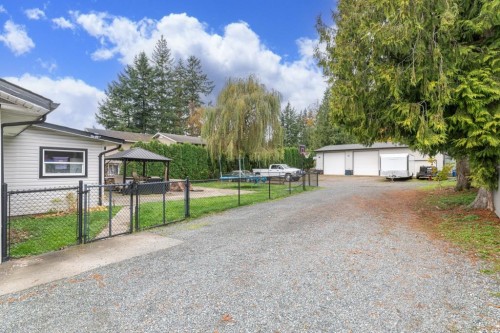 2561 Ross Road, Abbotsford, BC 