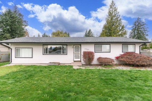 2561 Ross Road, Abbotsford, BC 