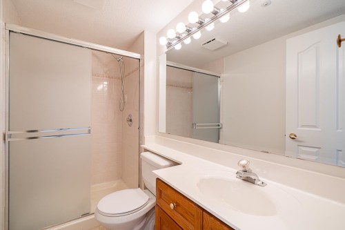 402-3190 Gladwin Road, Abbotsford, BC 