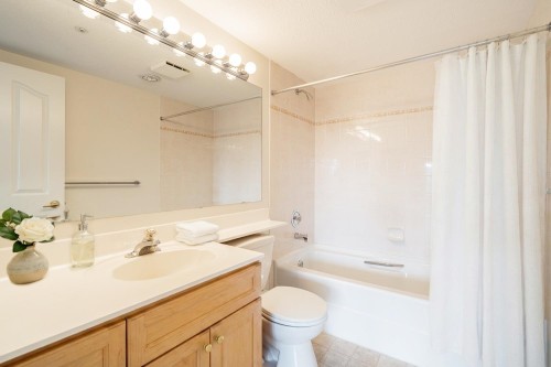 402-3190 Gladwin Road, Abbotsford, BC 