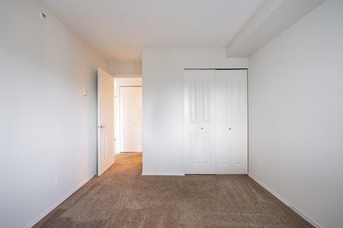 402-3190 Gladwin Road, Abbotsford, BC 