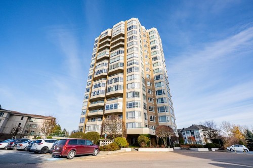 402-3190 Gladwin Road, Abbotsford, BC 