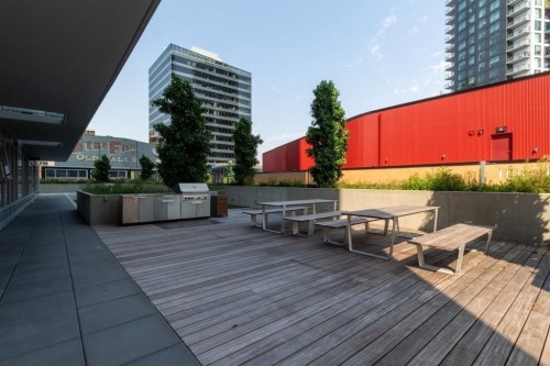 405-13655 Fraser Highway, Surrey, BC 