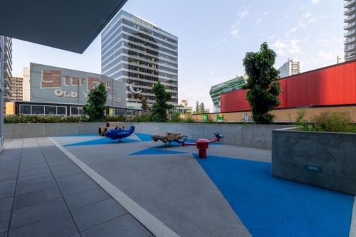 405-13655 Fraser Highway, Surrey, BC 