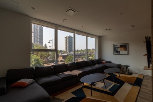 405-13655 Fraser Highway, Surrey, BC 