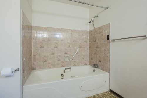 18270 58B Avenue, Surrey, BC 