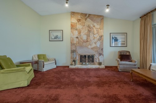 18270 58B Avenue, Surrey, BC 