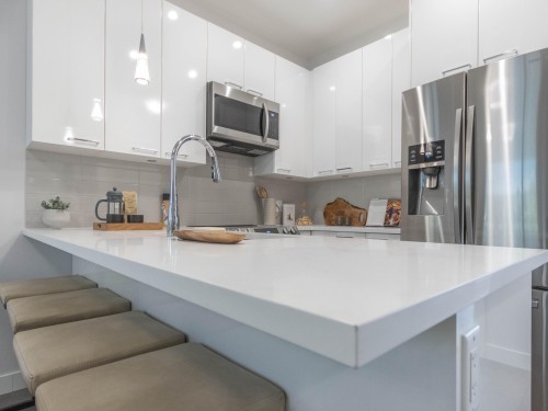 401-33886 Pine Street, Abbotsford, BC 