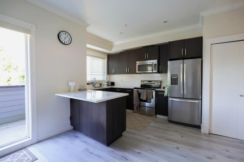 38-7247 140 Street, Surrey, BC 