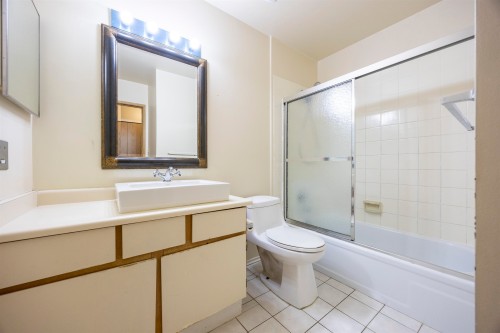 309-13344 102A Avenue, Surrey, BC 